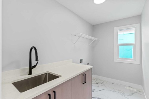 157 Vantage Drive, Cochrane, AB - Indoor