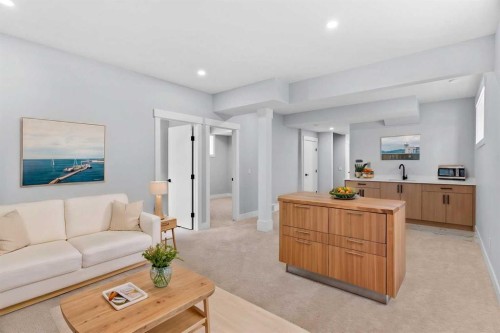 157 Vantage Drive, Cochrane, AB - Indoor Photo Showing Living Room