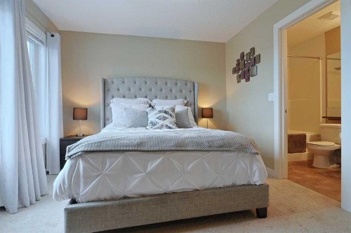 505 Evanston Square Nw, Calgary, AB - Indoor Photo Showing Bedroom