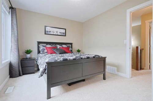 505 Evanston Square Nw, Calgary, AB - Indoor Photo Showing Bedroom