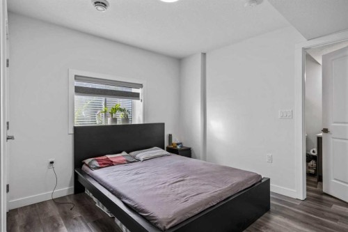 9121 52 Street Ne, Calgary, AB - Indoor Photo Showing Bedroom