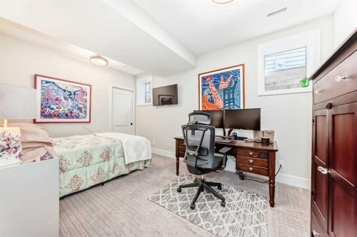 64 Walcrest View Se, Calgary, AB - Indoor Photo Showing Bedroom