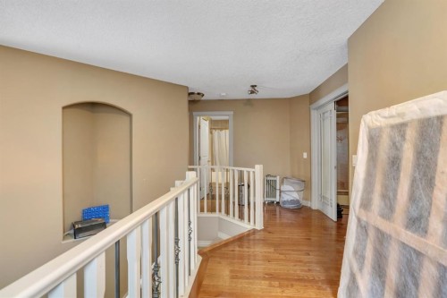 35 Cranleigh Drive Se, Calgary, AB - Indoor Photo Showing Other Room