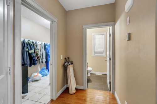 35 Cranleigh Drive Se, Calgary, AB - Indoor Photo Showing Other Room