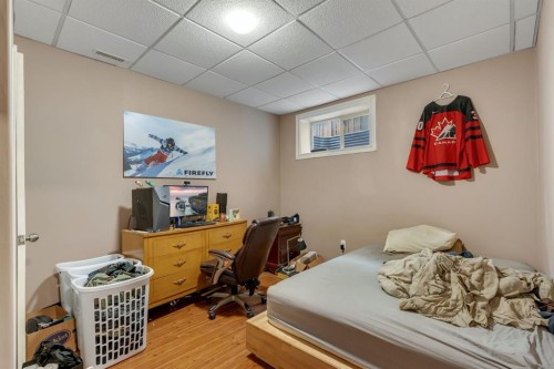 35 Cranleigh Drive Se, Calgary, AB - Indoor