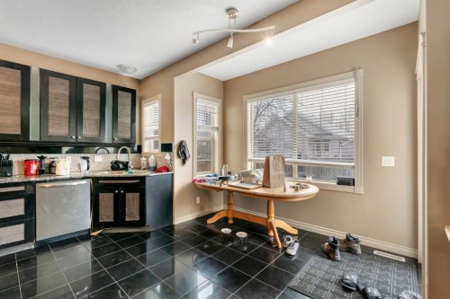 35 Cranleigh Drive Se, Calgary, AB - Indoor