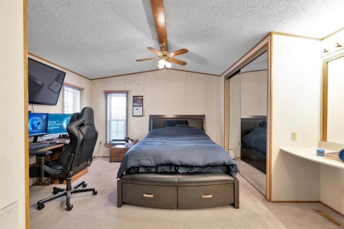 254 Erin Woods Circle Se, Calgary, AB - Indoor