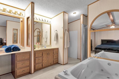 254 Erin Woods Circle Se, Calgary, AB - Indoor