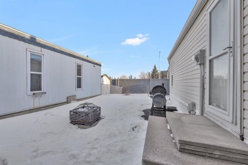 254 Erin Woods Circle Se, Calgary, AB - Outdoor With Exterior