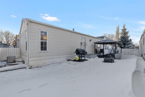 254 Erin Woods Circle Se, Calgary, AB - Outdoor With Exterior