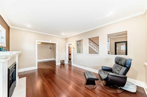 452 13 Street Nw, Calgary, AB - Indoor With Fireplace