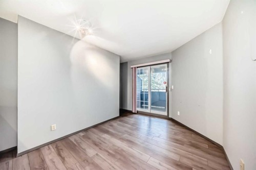 280-4037 42 Street Nw, Calgary, AB - Indoor Photo Showing Other Room
