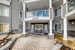 2105-2105 Tuscarora Manor NW Calgary, AB T3L 2J9