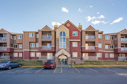 34-1234 Edenwold Heights NW Calgary, AB T3A 3T5