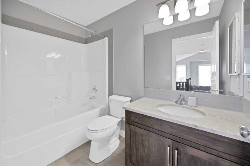 629 Marina Drive, Chestermere, AB - Indoor Photo Showing Bathroom