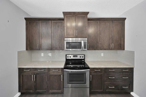 629 Marina Drive, Chestermere, AB - Indoor Photo Showing Kitchen
