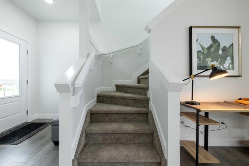 300 Edgefield Close, Strathmore, AB - Indoor Photo Showing Other Room