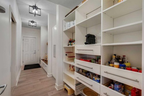 135 Copperleaf Crescent Se, Calgary, AB 