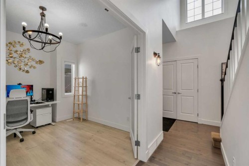 135 Copperleaf Crescent Se, Calgary, AB 