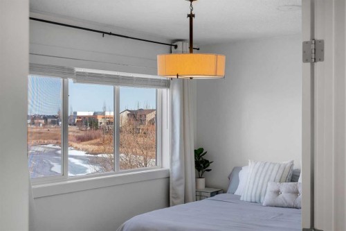 135 Copperleaf Crescent Se, Calgary, AB 