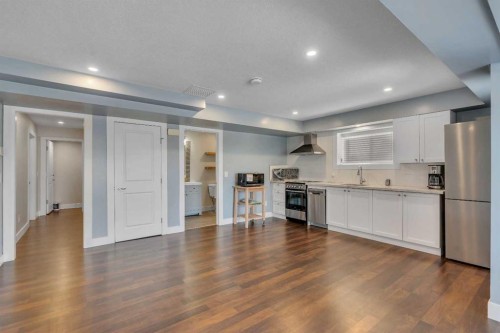 135 Copperleaf Crescent Se, Calgary, AB 