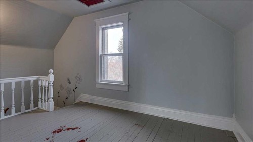 2122 23 Avenue, Didsbury, AB - Indoor Photo Showing Other Room