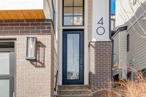 40 Timberline Way Sw, Calgary, AB - Outdoor With Exterior