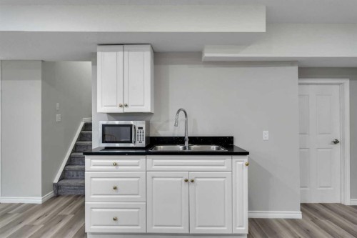 41 Royal Birch Terrace Nw, Calgary, AB - Indoor