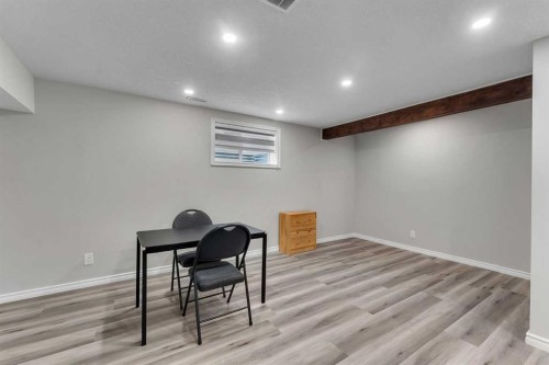 41 Royal Birch Terrace Nw, Calgary, AB - Indoor