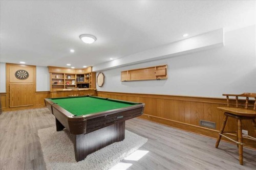 2804 49 Street Sw, Calgary, AB - Indoor Photo Showing Other Room