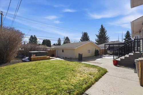 2804 49 Street Sw, Calgary, AB - Outdoor With Exterior