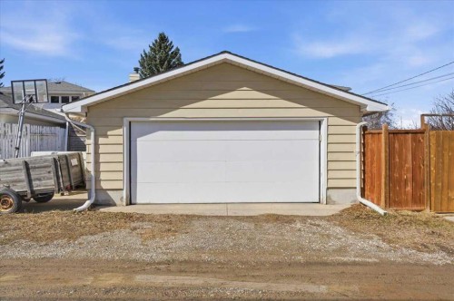 2804 49 Street Sw, Calgary, AB - Outdoor With Exterior