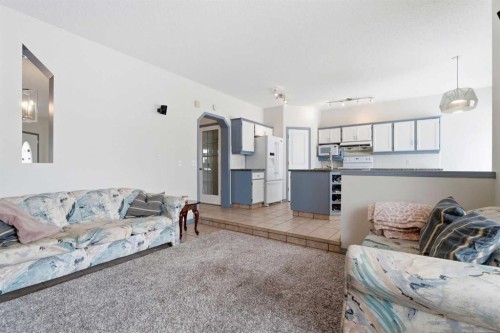 414 Mt Cornwall Circle Se, Calgary, AB 