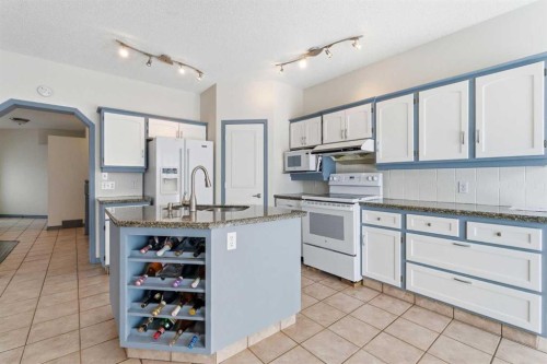 414 Mt Cornwall Circle Se, Calgary, AB 