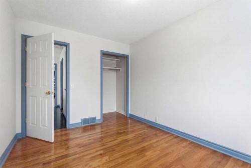 414 Mt Cornwall Circle Se, Calgary, AB 