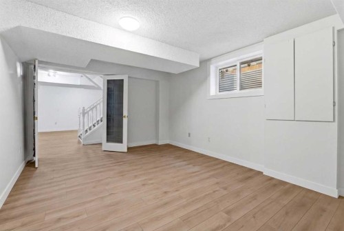 414 Mt Cornwall Circle Se, Calgary, AB 