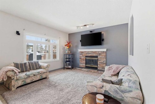 414 Mt Cornwall Circle Se, Calgary, AB 