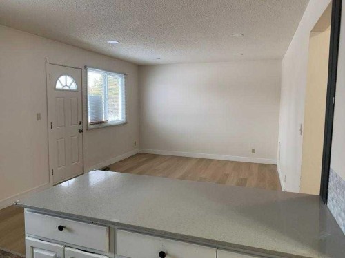 5805 56 Avenue, Red Deer, AB - Indoor Photo Showing Other Room