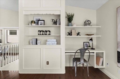 56 Hawkcliff Way Nw, Calgary, AB - Indoor Photo Showing Other Room