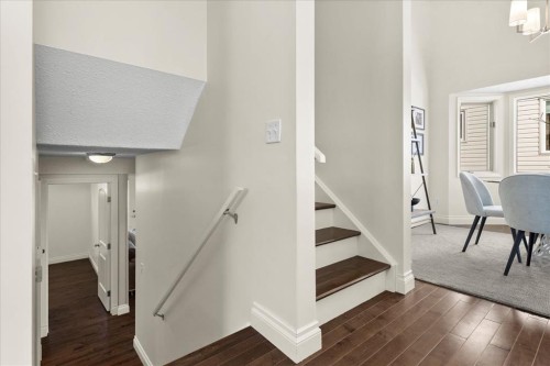 56 Hawkcliff Way Nw, Calgary, AB - Indoor Photo Showing Other Room