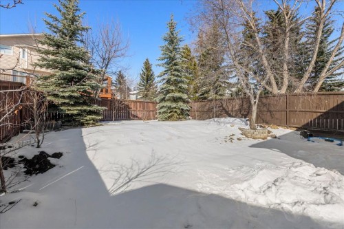 56 Hawkcliff Way Nw, Calgary, AB - Outdoor