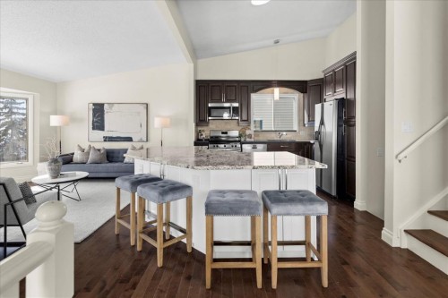 56 Hawkcliff Way Nw, Calgary, AB - Indoor