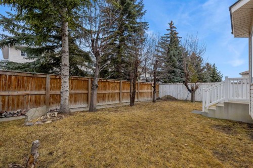 47 Carmel Close Ne, Calgary, AB - Outdoor With Backyard