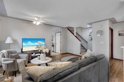 47 Carmel Close Ne, Calgary, AB - Indoor Photo Showing Living Room