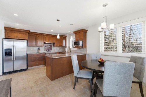 54 Edgeland Close Nw, Calgary, AB - Indoor