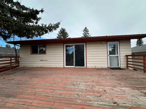 511 Sabrina Road Sw, Calgary, AB - Outdoor With Exterior