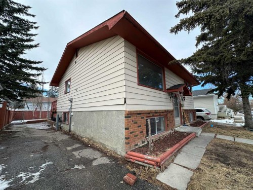 511 Sabrina Road Sw, Calgary, AB - Outdoor