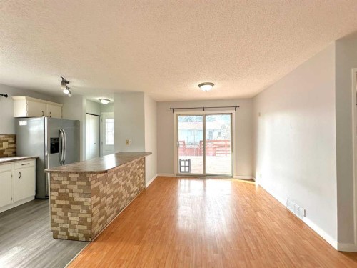 511 Sabrina Road Sw, Calgary, AB - Indoor