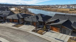 31 Riviera Court  Cochrane, AB T4C 2V8