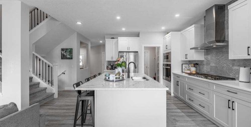178 Creekstone Path Sw, Calgary, AB - Indoor Photo Showing Kitchen With Upgraded Kitchen